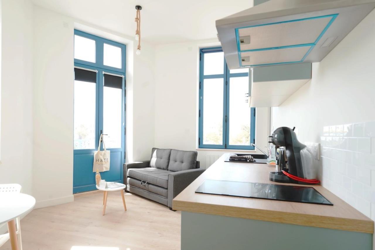 Centre Les Sables - Jet D'Eau - T2 Sauveterre Apartment Bagian luar foto